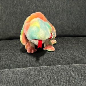 Rare Rainbow iguana beanie baby!